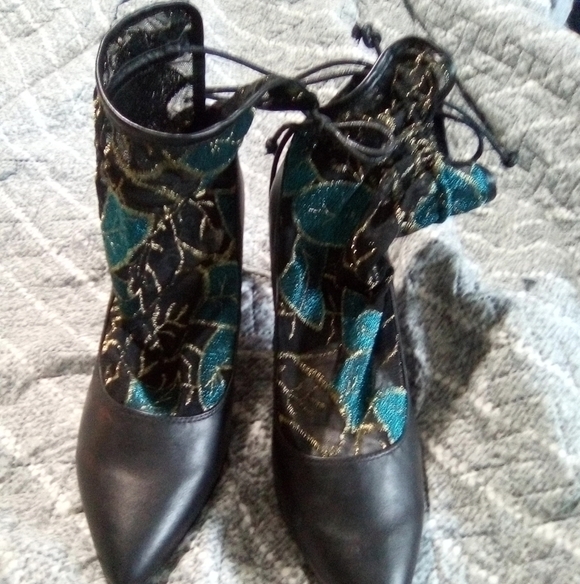 Ashros women's black gladiator heels. NWOT Size 9M - Picture 1 of 7